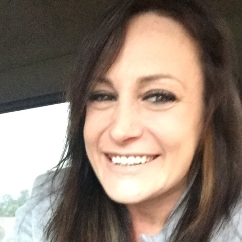 Meet your Posher, Taylor ana